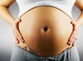 Как распознать шевеление плода при беременности?