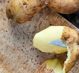 Приснилось что чищу картошку — чего ждать от жизни